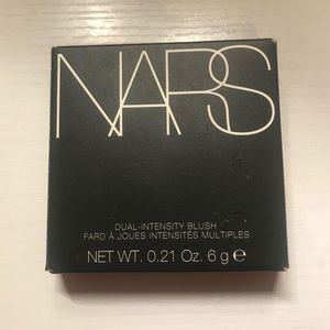 NARS BLUSH PANIC POWDER SHOCKING FUCHSIA SHIMMER